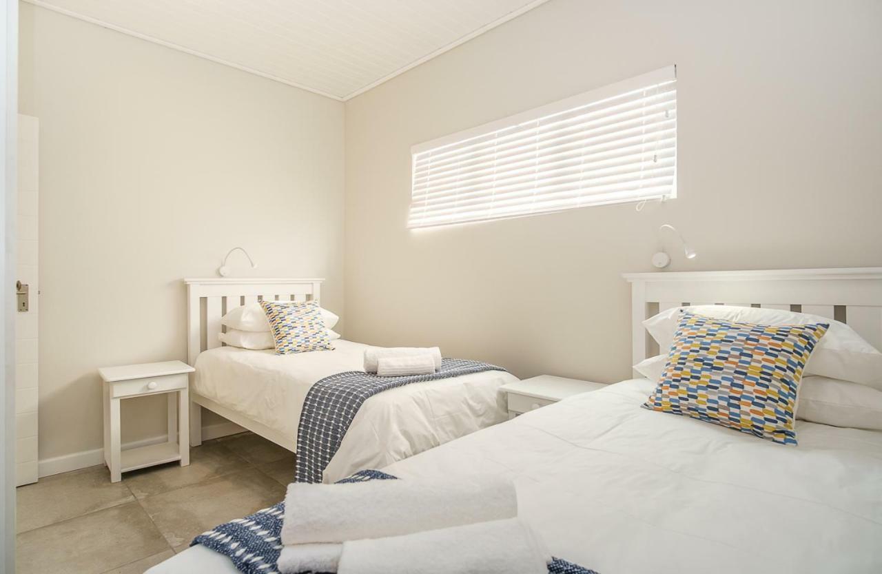 Fork West Holiday Apartments อีแลนด์สเบย์ ภายนอก รูปภาพ