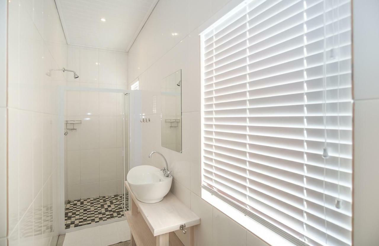 Fork West Holiday Apartments อีแลนด์สเบย์ ภายนอก รูปภาพ