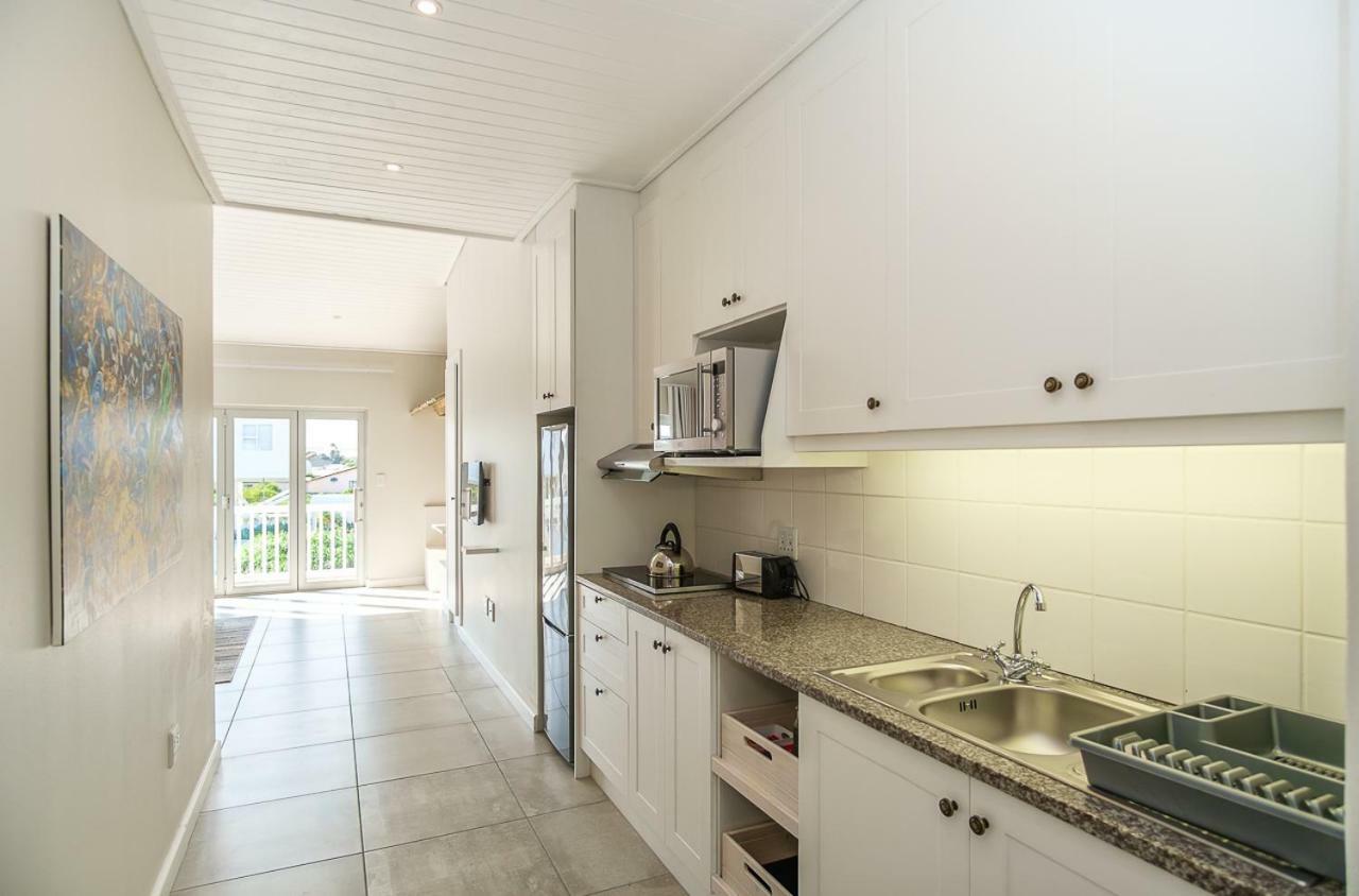 Fork West Holiday Apartments อีแลนด์สเบย์ ภายนอก รูปภาพ