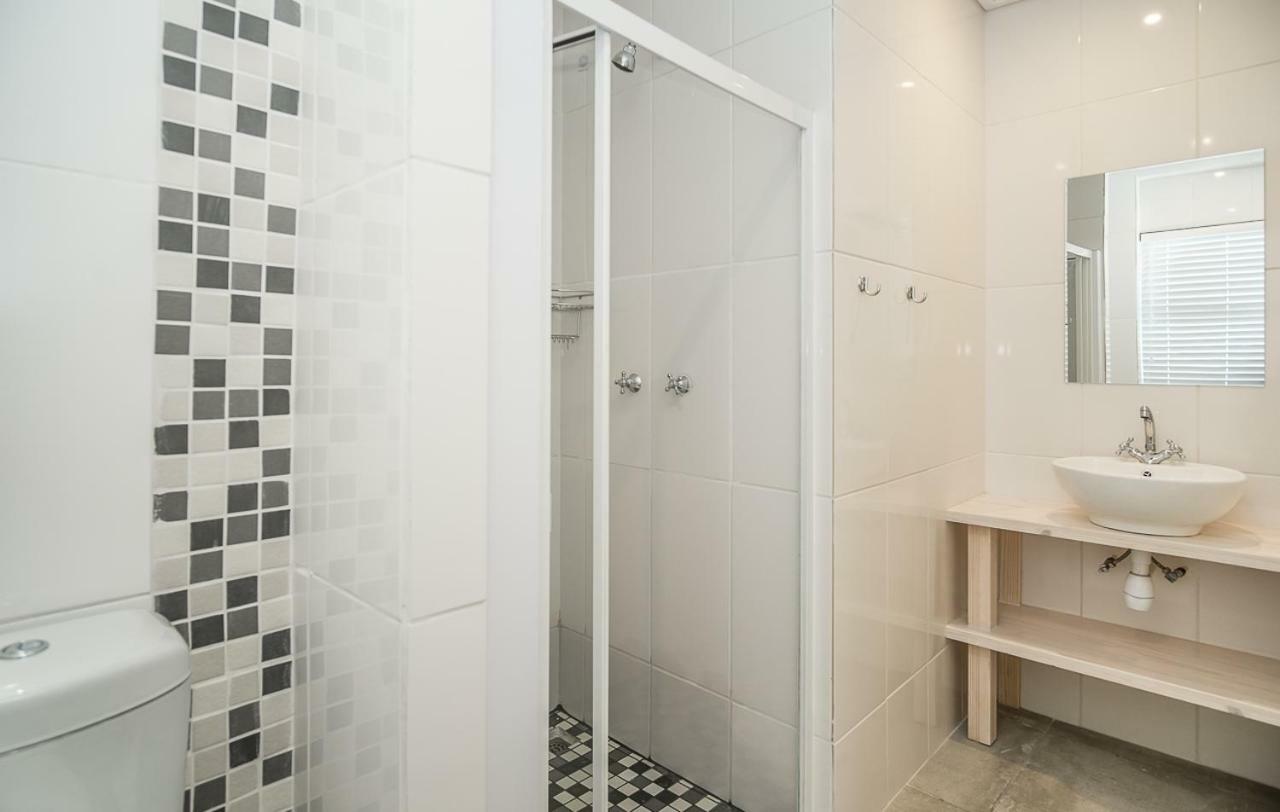 Fork West Holiday Apartments อีแลนด์สเบย์ ภายนอก รูปภาพ